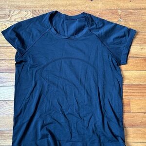 Lululemon Switfly Tech Short Sleeve t shirt 2.0 - size 10